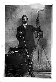 Magnesioz egindako flasharen lehen erabilera