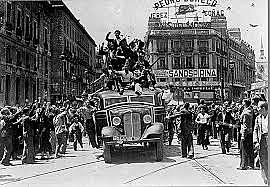 El día 28 entran las tropas franquistas en Madrid.