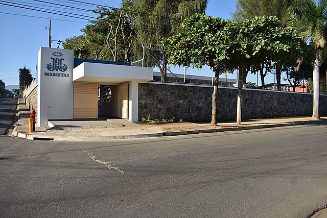 El liceo se mueve a una nueva ubicación