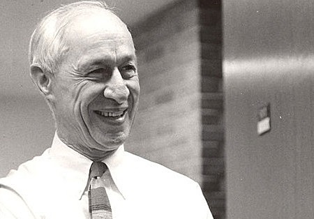 INV. EN RASTREOS DE RETROALIMNETACIÓN EN LAS ORGANIZACIONES.