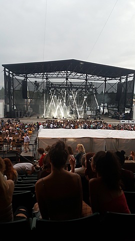 5 Seconds of Summer concert