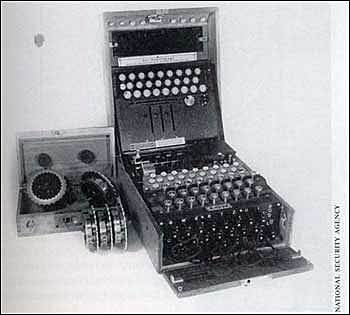 Máquina universal de Turing por Alan Turing