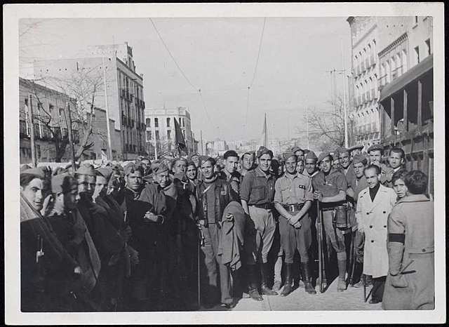 El día 28 entran las tropas franquistas en Madrid.