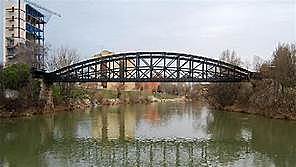 esrtrcturas colgantes (puente colgante de Valladolid)