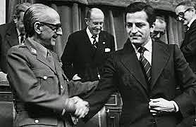 La primera vía para la democracia