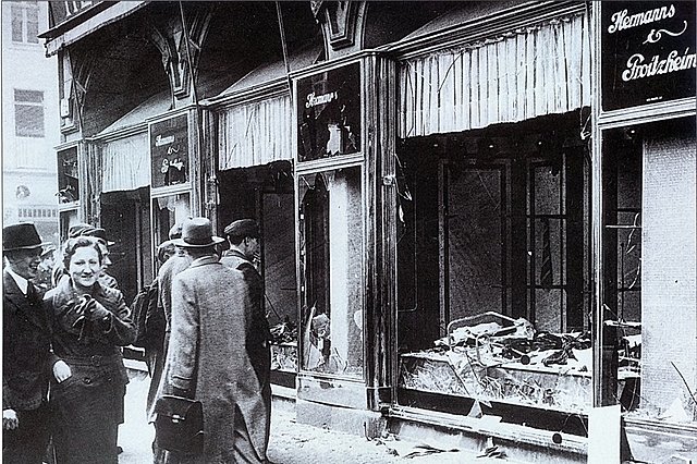 La noche de los cristales rotos