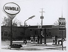 Creación de Humble Oil