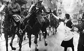 Hitler ordena entrada de tropas alemanas a Renania.