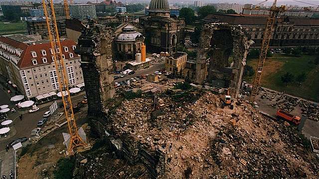 La guerra terminó a mediados de 1945 tras las ofensivas finales de los aliados.