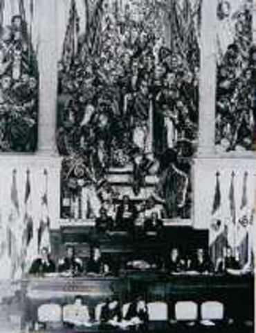 Con los delegados de 21 países del hemisferio se instala en Bogotá la XI Conferencia Panamericana.