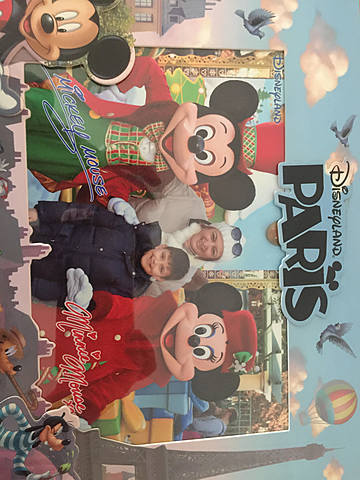 I GO TO DISNEY LAND PARIS