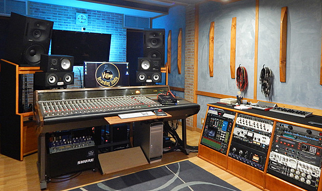 The first commercial recording