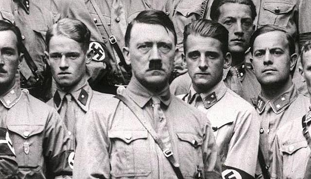 Hitler es va allistar en l'exercit alemany a la primera guerra mundial