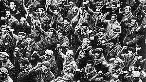 Sublevación en contra del Frente Popular y la República: comienza la rebelión militar que da lugar a la Guerra Civil.