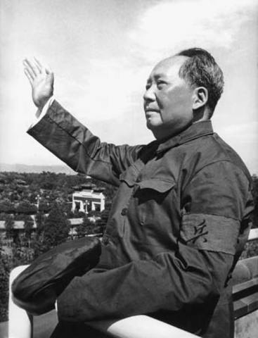 Mao Zedong Takes over China
