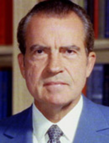 Richard Nixon becomes the First U.S. president to Resign