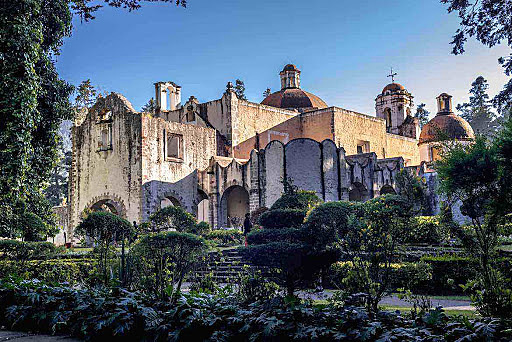 Nueva España - Cultura