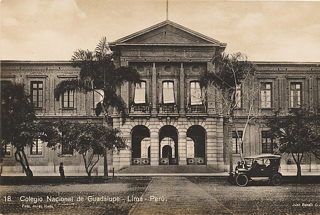 Obras principales: Fundación del Colegio Nacional