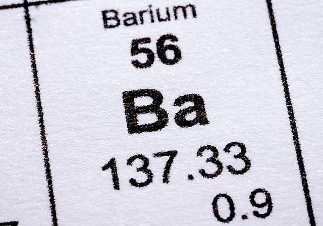 Uso de bario.