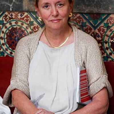 Timeline: AMELIA VALCÁRCEL