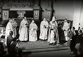 Kvinnor vigs till präst