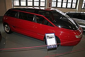 Lamborghini bertone genesis: 5.2L V12 med 455 BHP.