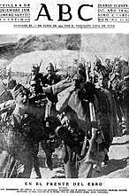 Comienza la batalla del Ebro con el avance republicano.