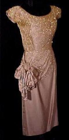 high heels got higher, after WW II, skirts are fuller (around the mid-calf) and worn with petticoats, belted waistlines, denim commonly worn for leisure