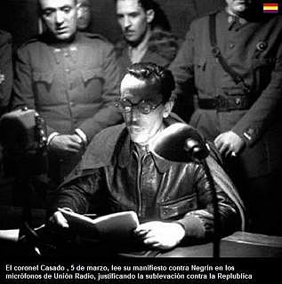 El coronel Casado encabeza el organismo republicano que sustituye a Negrín con el objeto de alcanzar una paz honrosa (golpe de estado en Madrid).