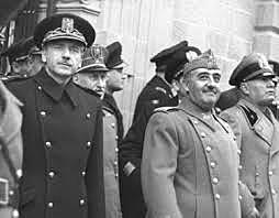 Conflicto Falangistas-Monárquicos