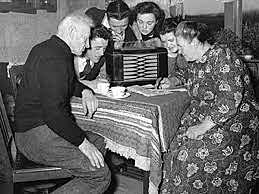 PRIMER ANUNCIO EN LA RADIO