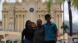 Timeline: MI QUERIDA FAMILIA