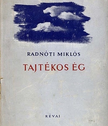 “Tajtékos ég” verseskötete