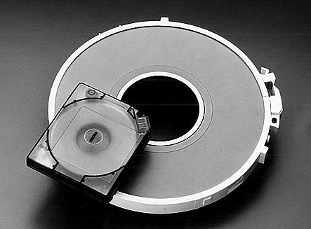 Magnetic tape
