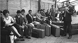 Timeline: Zeitlinie über die Geschichte der Gastarbeiter