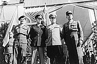 1.4.Shpjegojme  bazën e doktrinave të palëve kundërshtare të Luftës së Ftohtë dhe vë në dukje momentet që shënojnë fillimin e Luftës së Ftohtë.