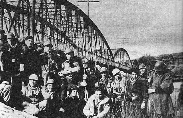 La batalla del Jarama finaliza con el relativo fracaso de las tropas franquistas.