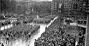 Los franquistas conquistan Bilbao y el resto de los territorios vascos que no se hallaban bajo su control