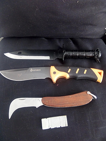 Estoy aburrido por ende afilo mis cuchillos