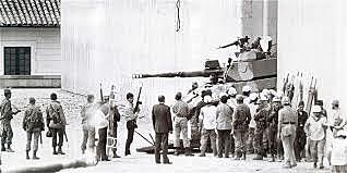 TOMA AL PALACIO DE JUSTICIA