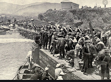 U.S troops land in Cuba