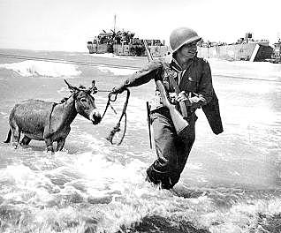 El desembarco en Sicilia y la caída de la Italia fascista.