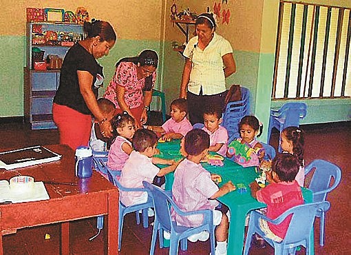 HOGARES COMUNITARIOS