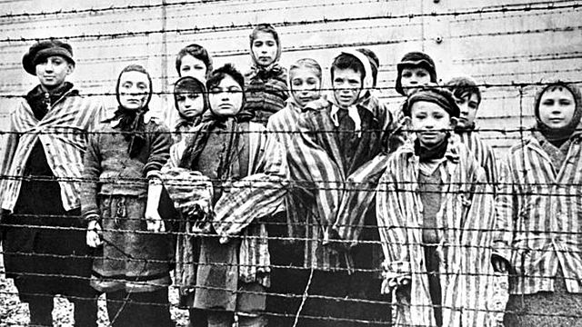 LIBERACIÓN DE AUSCHWITZ