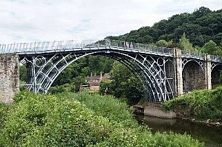 Puente sobre el río Severn