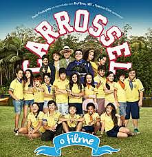 Inicia no cinema no filme “Carrossel”.