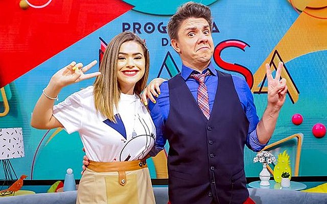 Estreia como apresentadora junto com Oscar Filho no “Programa da Maisa”, talk show brasileiro produzido e exibido pelo SBT. O programa tira muitos conteúdos e linguagem da internet.
