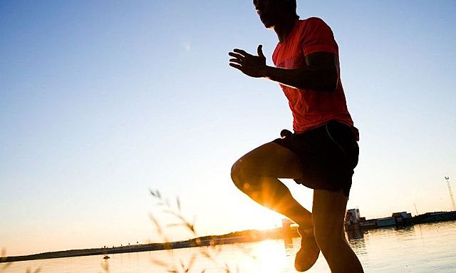 6. Realiza actividad física regularmente