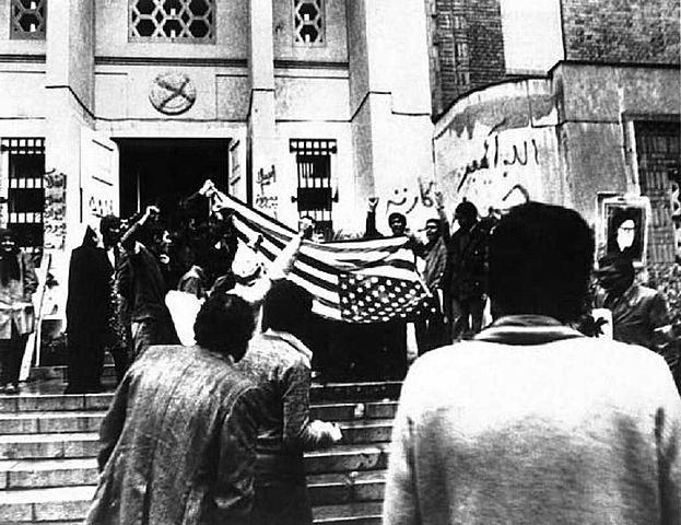 Fracasa un intento norteamericana para rescatar a los rehenes