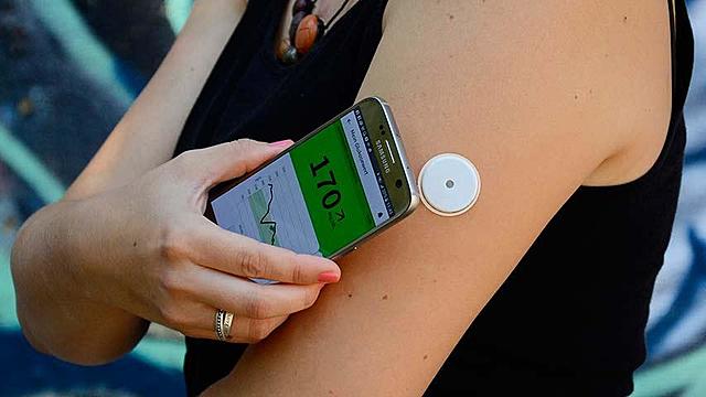 Medidor de glucosa sin necesidad de pincharse